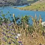 بيت للعطل Cemerno Mountain House - 4 Bedrooms, Sleeps 12, Peace & Nature Escape Gacko