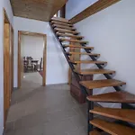 Cemerno Mountain House - 4 Bedrooms, Sleeps 12, Peace & Nature Escape *