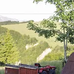 Casa vacanze Cemerno Mountain House - 4 Bedrooms, Sleeps 12, Peace & Nature Escape Gacko