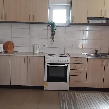 Holiday home Cemerno Vikendica